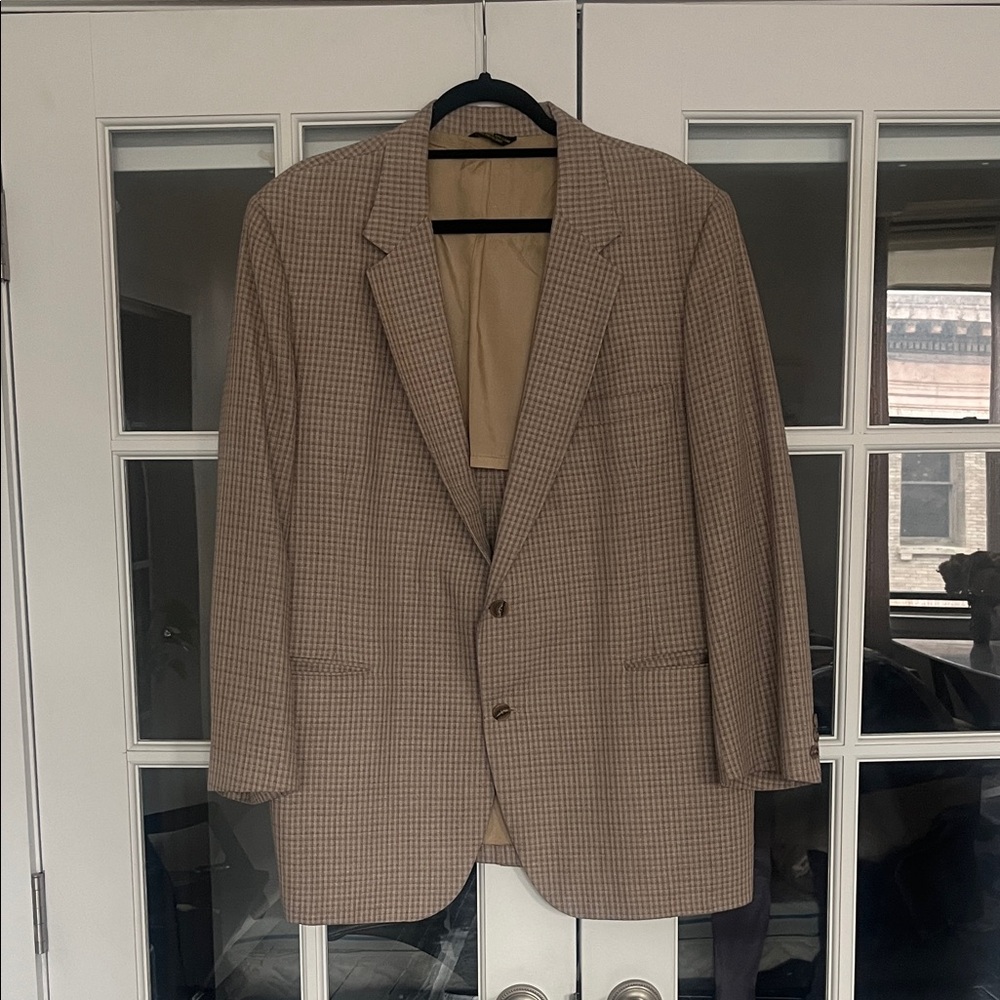 Elegant Tan Checkered Women's Blazer